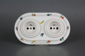Porcelánová dvojzásuvka kompletní Házenky BB